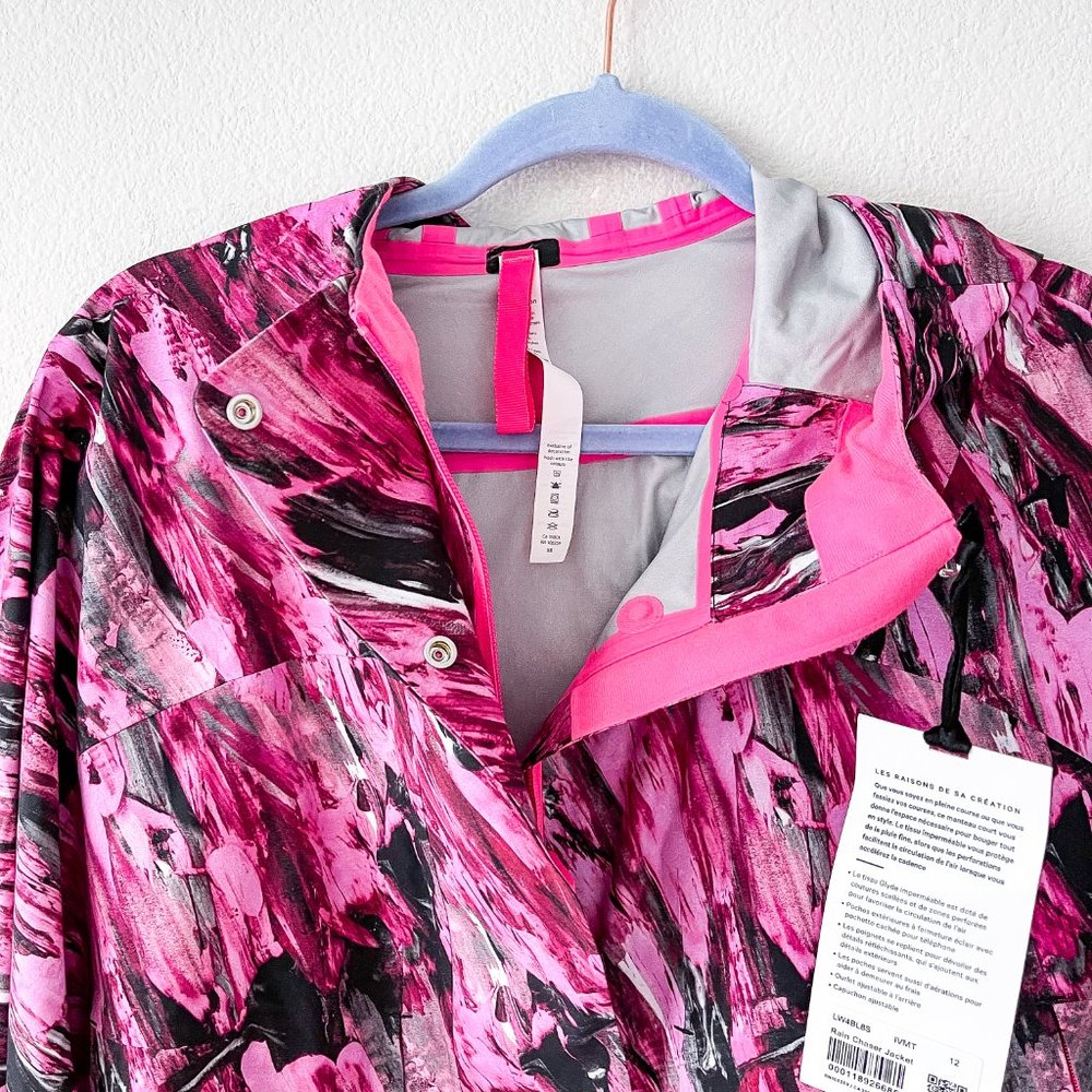 ❤️SOLD❤️Lululemon Rain Chaser Jacket in Incentive - Picture 8 of 13